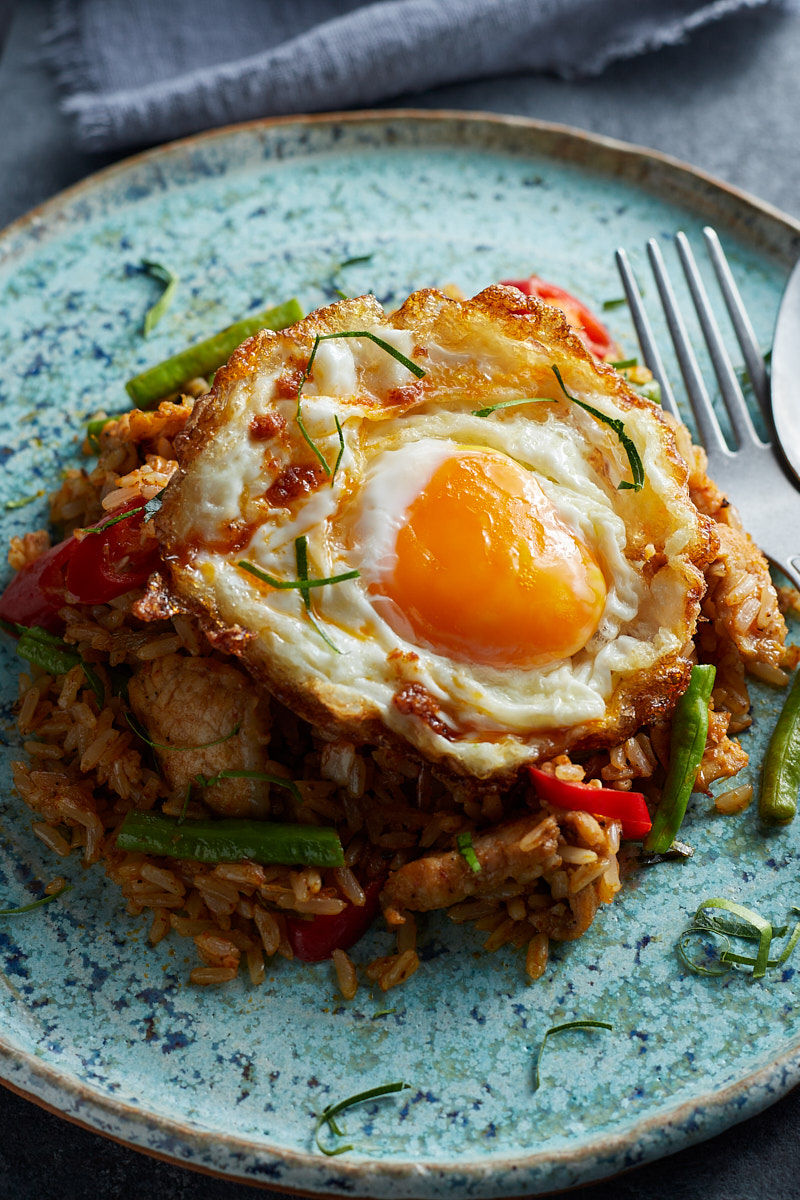 Fried Rice with Curry Top with Crispy Egg