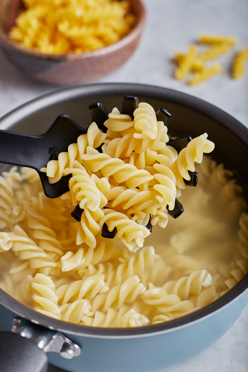 Cook pasta with tip for cook to al dente mean.