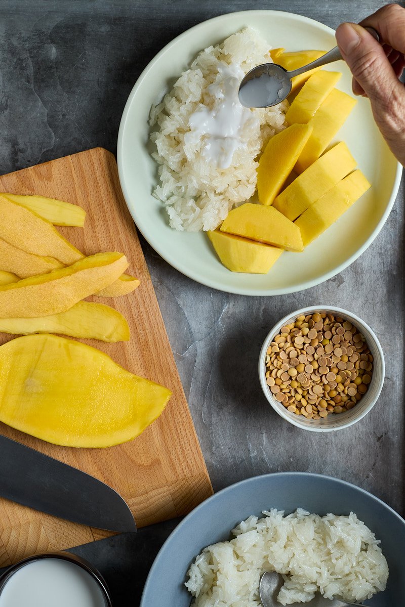 To assembly mango coconut dessert.