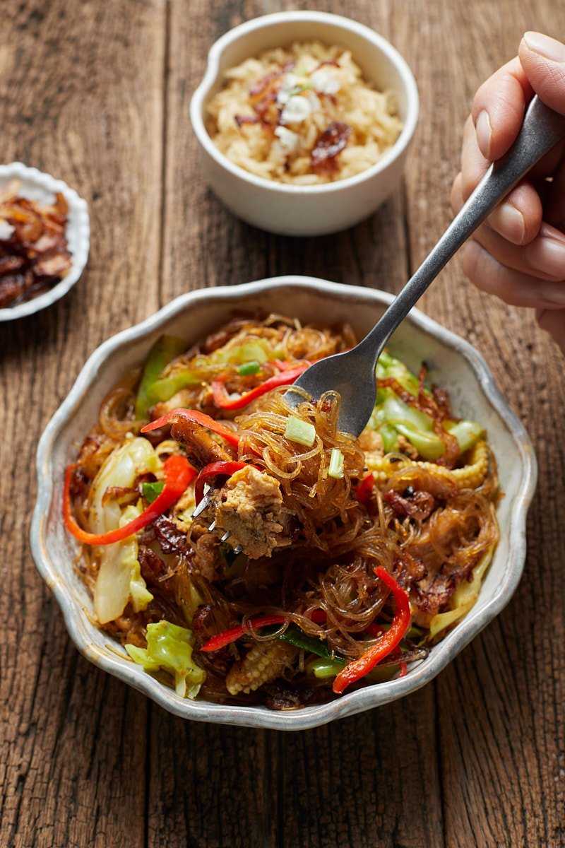 Stir-Fried Glass Noodles Delicious While They’re Still Warm.